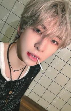 ONE HEARTED SOUND WAVE JIHO photocard image