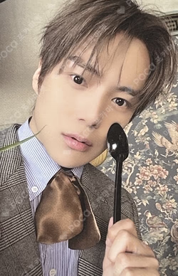 THE X hello82 Exclusive MINHYUK photocard image