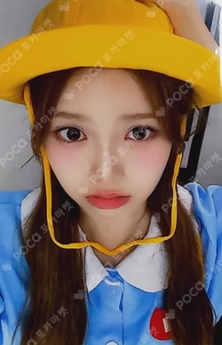 Not Just Pretty POSTERBOOK Ver. WITHMUU LUCKY DRAW Jeong Sae Bi photocard image