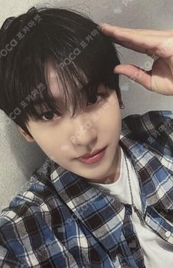 My First Flip MAKESTAR LUCKY DRAW Kyehoon photocard image