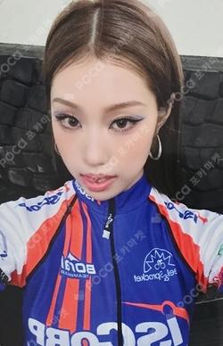 Not Just Pretty WITHMUU Choi Jung Eun photocard image