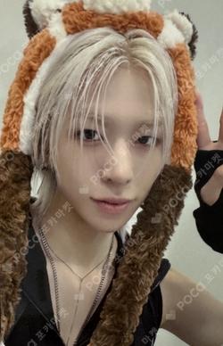 LOUD & PROUD EVERLINE JIHO photocard image