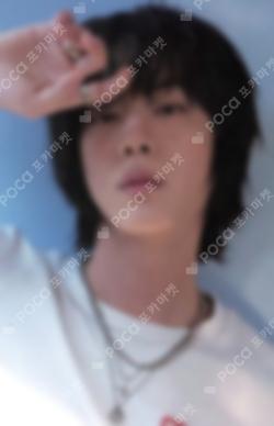 Happy Barnes & Noble Exclusive Jin photocard image