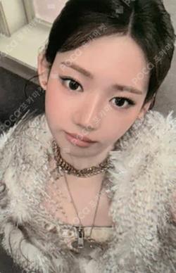 WE GO UP PATTERN Ver. RORA photocard image