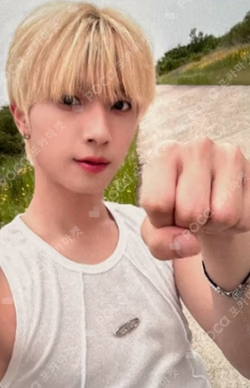 2025 ONEWE WORLD TOUR 'O! NEW E!volution Ⅳ' ENCORE KANGHYUN photocard image