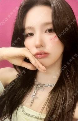 We are APPLEMUSIC MIYEON photocard image