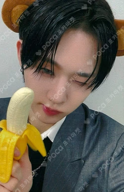 LOVE ANECDOTE(S) JUMP UP JIYUNSEO photocard image