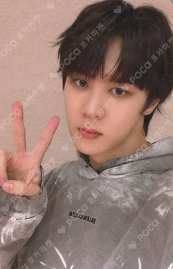 FREQUENCY StarRiver KUN photocard image