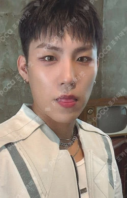 UPSIDE DOWN kiwee ALBUM VER. UP Ver. PARK WOO JIN photocard image
