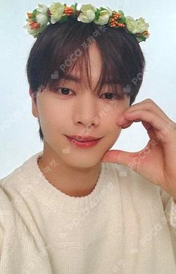 EXHIBITION : Look Closely Green Universe Music YOOK SUNGJAE photocard image