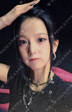 BUBBLE GUM DEAR MY MUSE YUJIN photocard image