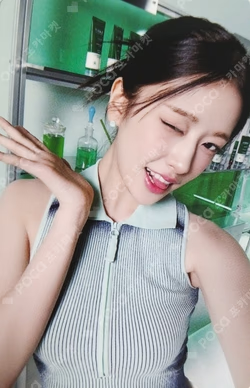 LABO H YUJIN photocard image