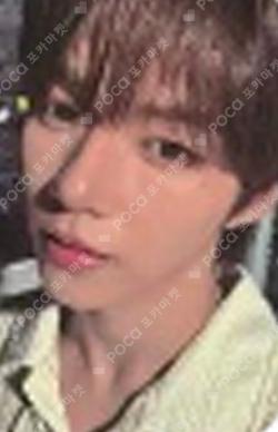 WHO WE ARE POP-UP STORE REWARD JL photocard image