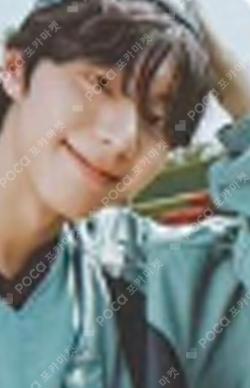 WHO WE ARE POP-UP STORE TRADING CARD JEONGWOO photocard image