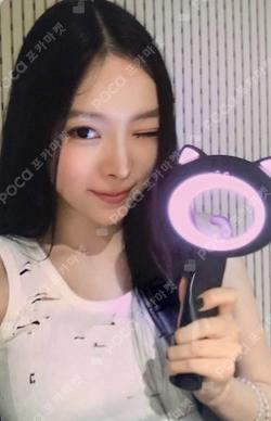 MEOVV OFFICIAL LIGHT STICK NARIN photocard image