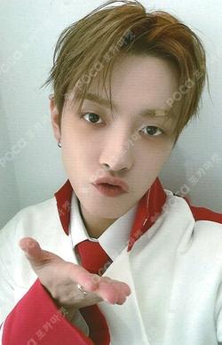 ATEEZ X ANITEEZ POP-UP EXHIBITION & STORE ANITEEZ IN THE CALLING CARRY-ON BAG HONGJOONG photocard image