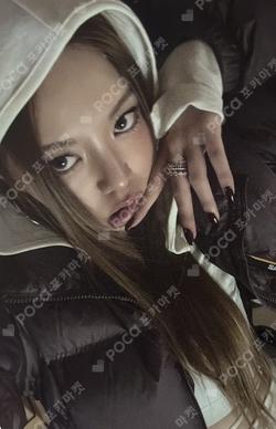 FAMOUS TBL SHOP LUCKY DRAW BAILEY photocard image