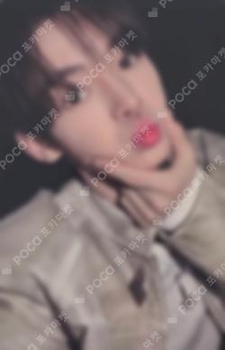 play hard COMPACT Ver. WEVERSE LUCKY DRAW HANJIN photocard image