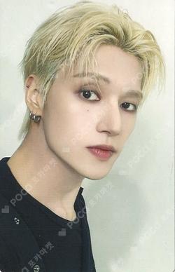 ATEEZ WOOYOUNG photocard image