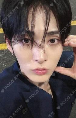 LOST Takuma photocard image