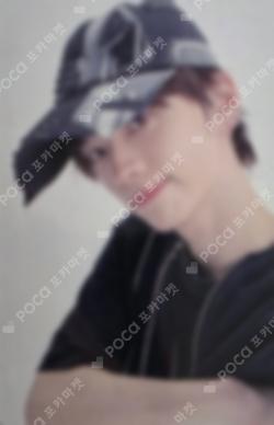 play hard COMPACT Ver. KTOWN4U LUCKY DRAW SHINYU photocard image