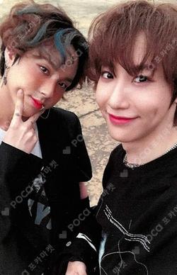 ONE BROADCAST Unit photocard image