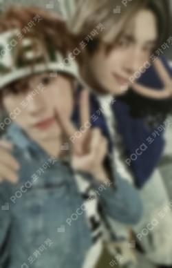 play hard Weverse Albums ver. Unit photocard image