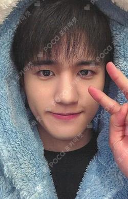 Electric Heart : Born to Glow MAKESTAR JAE YUN photocard image