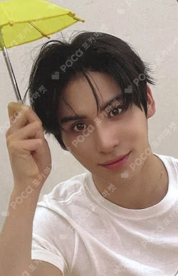 LOVE RACE APPLEMUSIC YOO TAEYANG photocard image