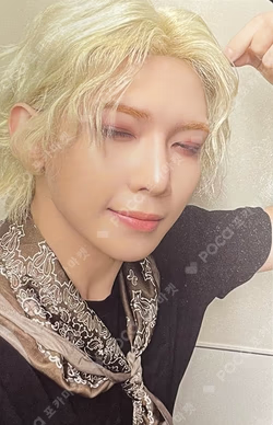 ATEEZ 7TH ANNIVERSARY OFFICIAL POP-UP '8ROOM' ROOM SPRAY YEOSANG photocard image