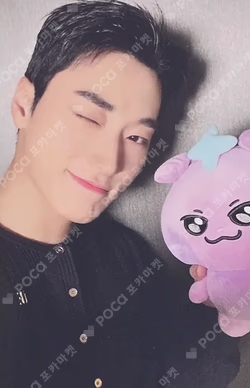 Press, Start! Enter the MIGHTEEZ POP-UP RANDOM TRADING CARD SET