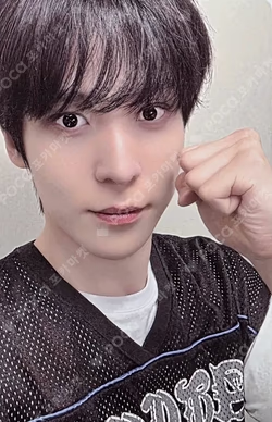 ATEEZ 7TH ANNIVERSARY OFFICIAL POP-UP '8ROOM' RANDOM PHOTOCARD PACK ver.A YUNHO photocard image