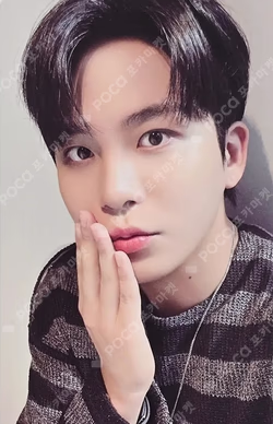 ATEEZ 7TH ANNIVERSARY OFFICIAL POP-UP '8ROOM' RANDOM PHOTOCARD PACK ver.A JONGHO photocard image