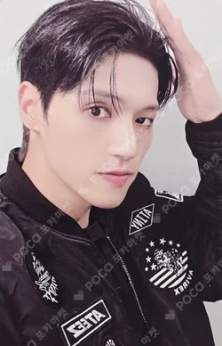 ATEEZ 7TH ANNIVERSARY OFFICIAL POP-UP '8ROOM' RANDOM PHOTOCARD PACK ver.A