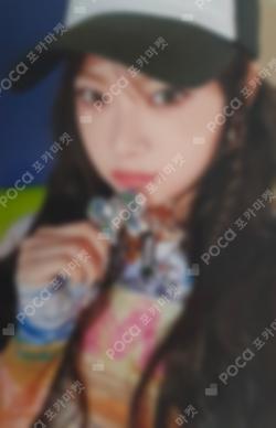 GR8 COLLABORATION ZIP-UP HOODIE HONG EUNCHAE photocard image