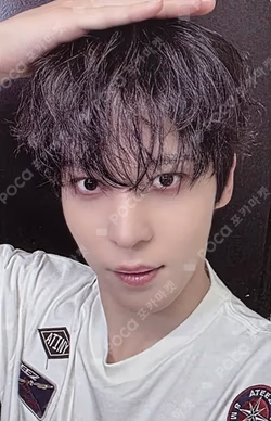 ATEEZ 7TH ANNIVERSARY OFFICIAL POP-UP '8ROOM' RANDOM PHOTOCARD PACK ver.A