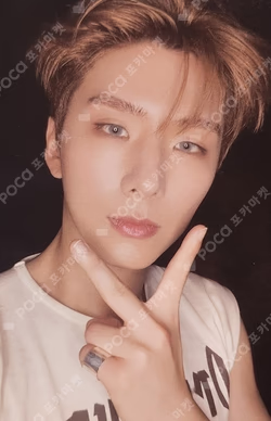 THE X MONSTA X STORE STANDARD EXCLUSIVE KIHYUN photocard image