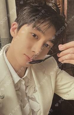 THE X hello82 Exclusive HYUNGWON photocard image