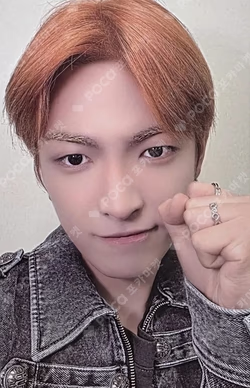 ATEEZ 7TH ANNIVERSARY OFFICIAL POP-UP '8ROOM' RANDOM PHOTOCARD PACK ver.A