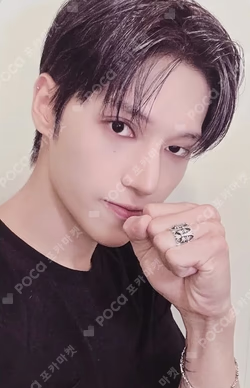 ATEEZ 7TH ANNIVERSARY OFFICIAL POP-UP '8ROOM' RANDOM PHOTOCARD PACK ver.A