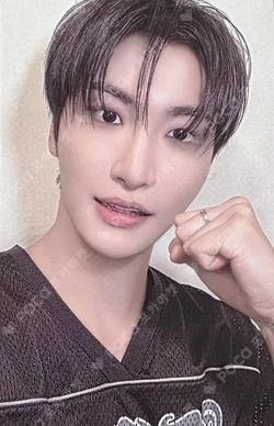 ATEEZ 7TH ANNIVERSARY OFFICIAL POP-UP '8ROOM' RANDOM PHOTOCARD PACK ver.A SEONGHWA photocard image