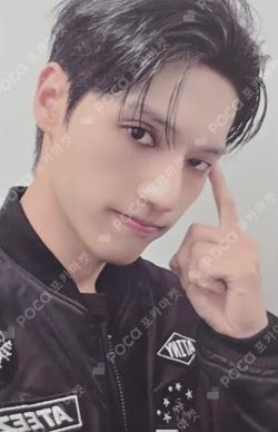 ATEEZ 7TH ANNIVERSARY OFFICIAL POP-UP '8ROOM' REWARD WOOYOUNG photocard image