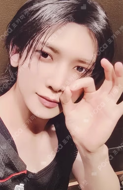 ATEEZ 7TH ANNIVERSARY OFFICIAL POP-UP '8ROOM' RANDOM PHOTOCARD PACK ver.A YEOSANG photocard image