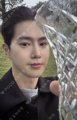 Who Are You Who Are You Ver. SUHO photocard image