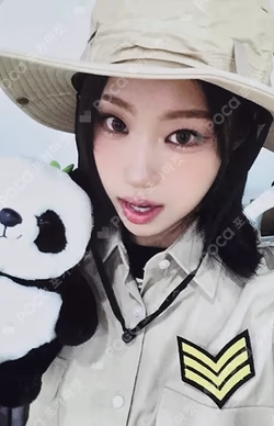 Not Just Pretty PHOTOBOOK Ver. APPLEMUSIC LUCKY DRAW Choi Jung Eun photocard image