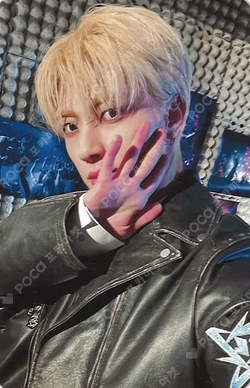 WE : Dream Chaser DEAR MY MUSE