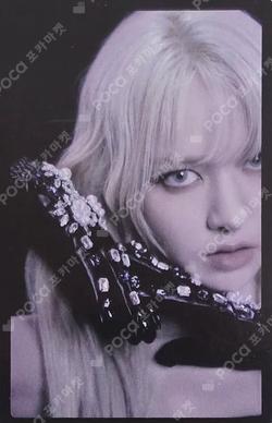 Blue Valentine : inside the heart TRADING CARD Lily photocard image