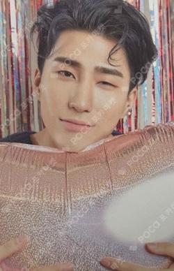 ONEWE WEVE 1st V MEMBERSHIP KIT HARIN photocard image