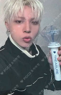 TREASURE OFFICIAL LIGHT STICK Ver.2