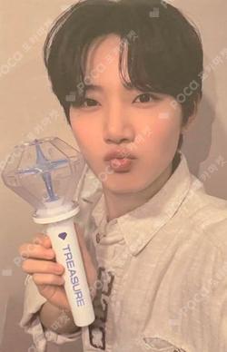 TREASURE OFFICIAL LIGHT STICK Ver.2